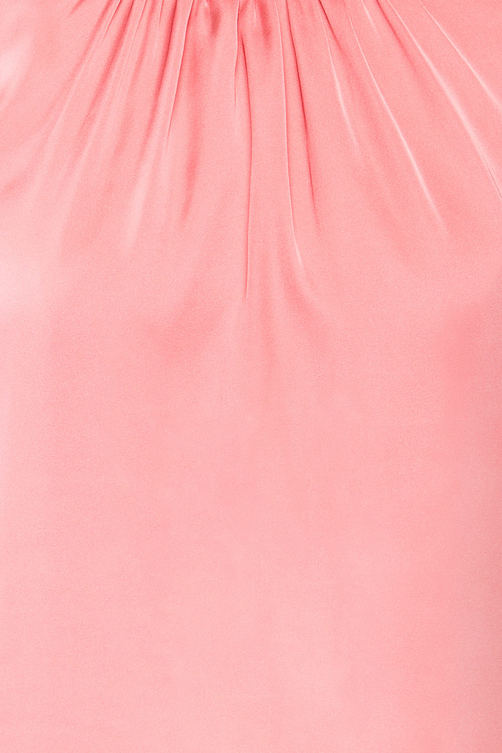Riccia Pink Sleeveless Pleated Neck Blouse | La petite garçonne texture