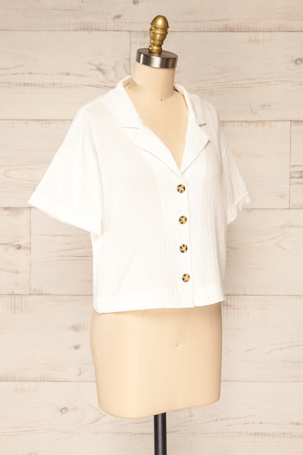 Riga Ivory Cropped Button-Up Blouse | La petite garçonne side view 