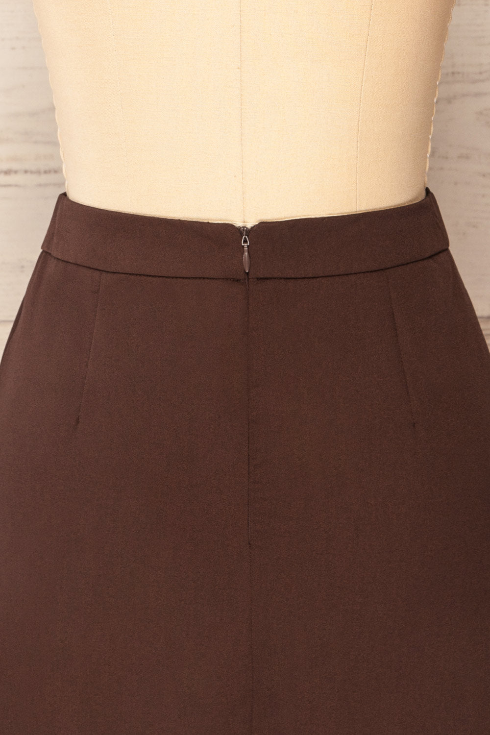 Rivas Brown Short Skirt with Slit | La petite garçonne back close-up