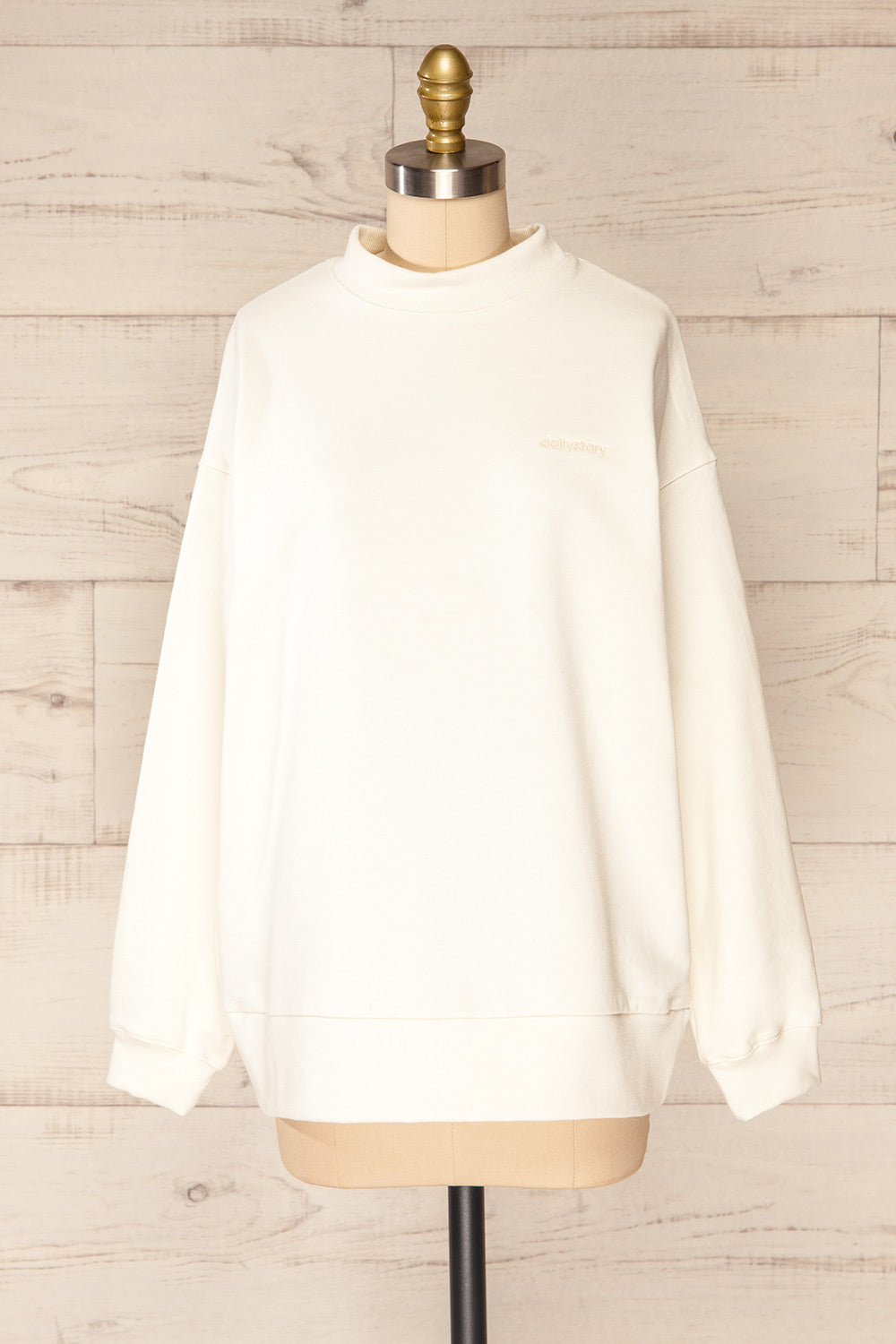 Ruby Crewneck Cream Oversized Sweater | La petite garçonne front view 