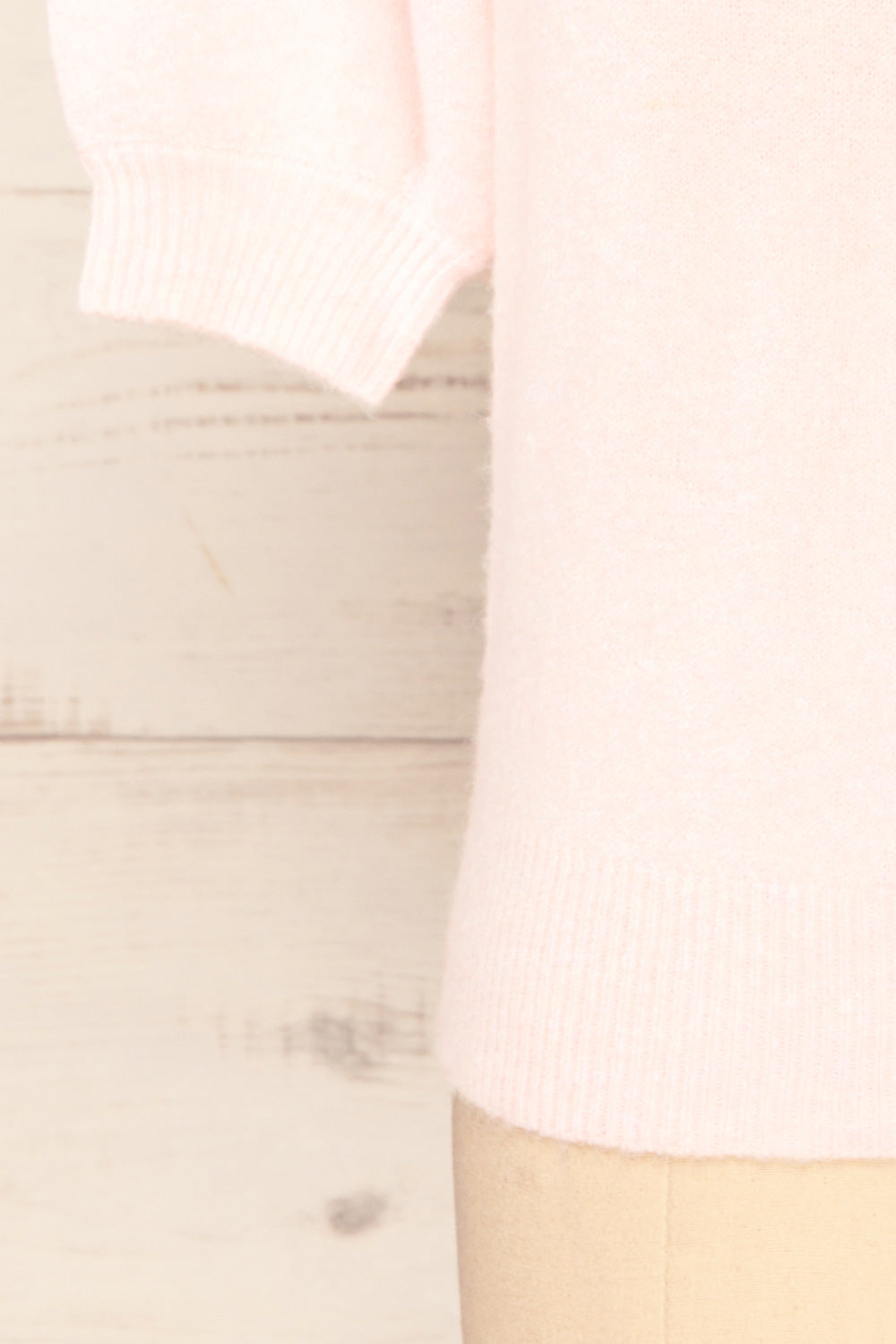 Rutril Pink Soft Knit Top w/ Puff Sleeves | La petite garçonne bottom 