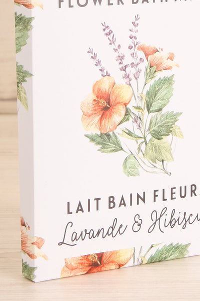 Sachet Lait de Bain Fleurs Lavande et Hibiscus | La petite garçonne side close-up