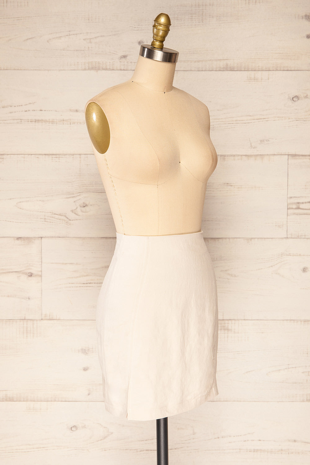 Sadye Beige Faux-Linen High-Waisted Skirt | La petite garçonne  side view 