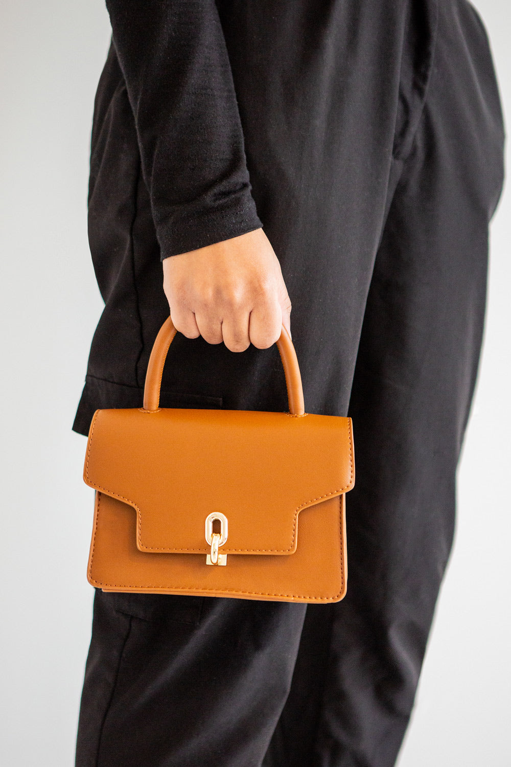 Sagittarius Brown Small Handbag | La petite garçonne model