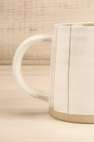 Sandstone White Mug w/ Taupe Lines | La petite garçonne handle