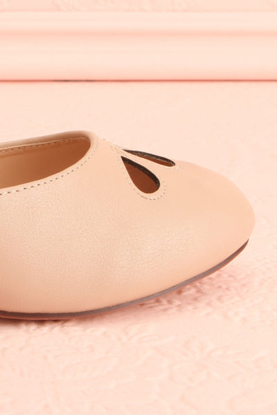 Sapinette Beige Round Toe Heeled Shoes | Boutique 1861 side front close-up