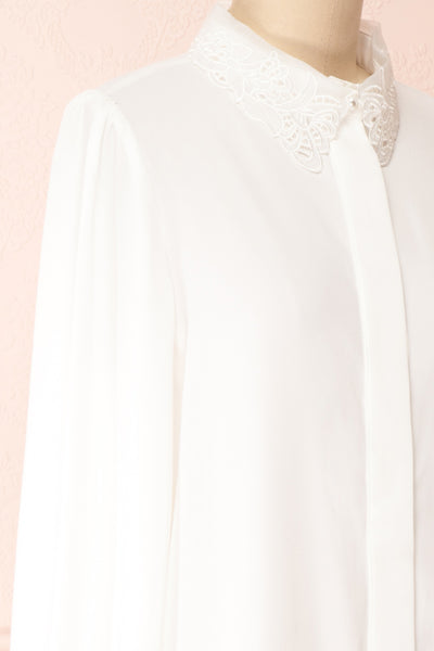 Saponaria White Long Sleeve Lace Collar Blouse | Boutique 1861 side close-up