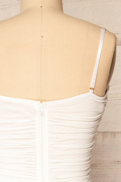 Yurtof White Fitted Ruched Midi Dress | La petite garçonne back close-up