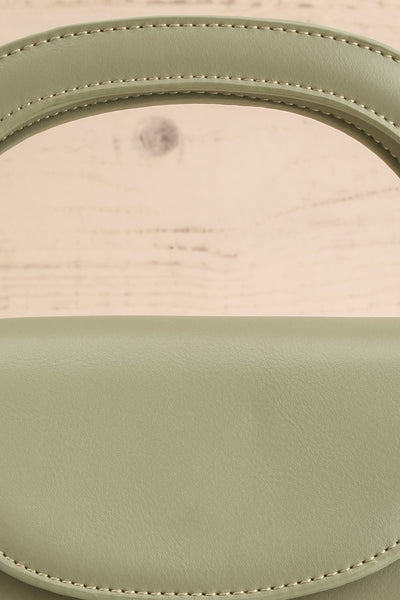 Scorpius Sauge Handbag w/ Removable Strap | La petite garçonne front close-up