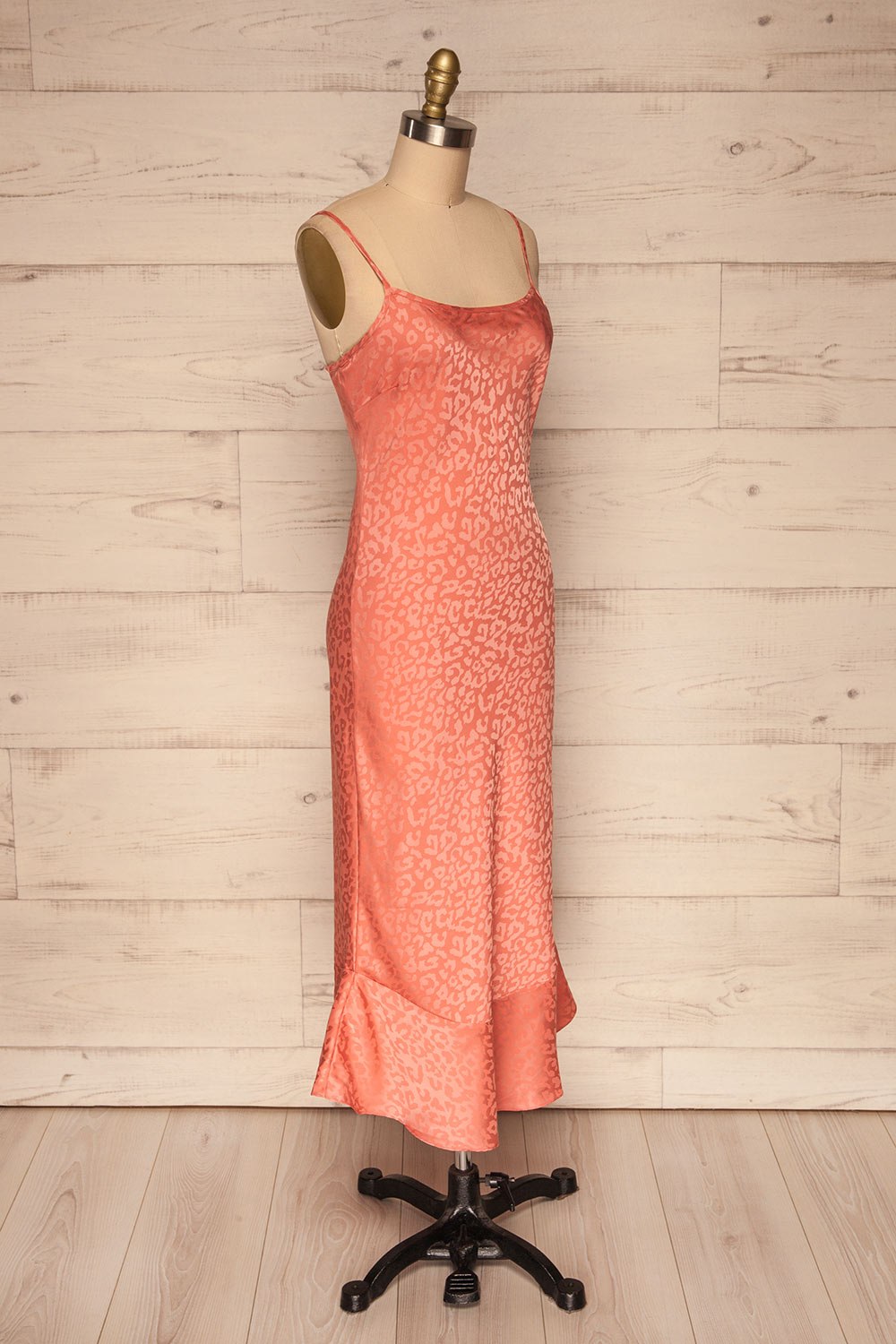 Seefeld Pêche Pink Leopard Print Slip Dress side view | La Petite Garçonne
