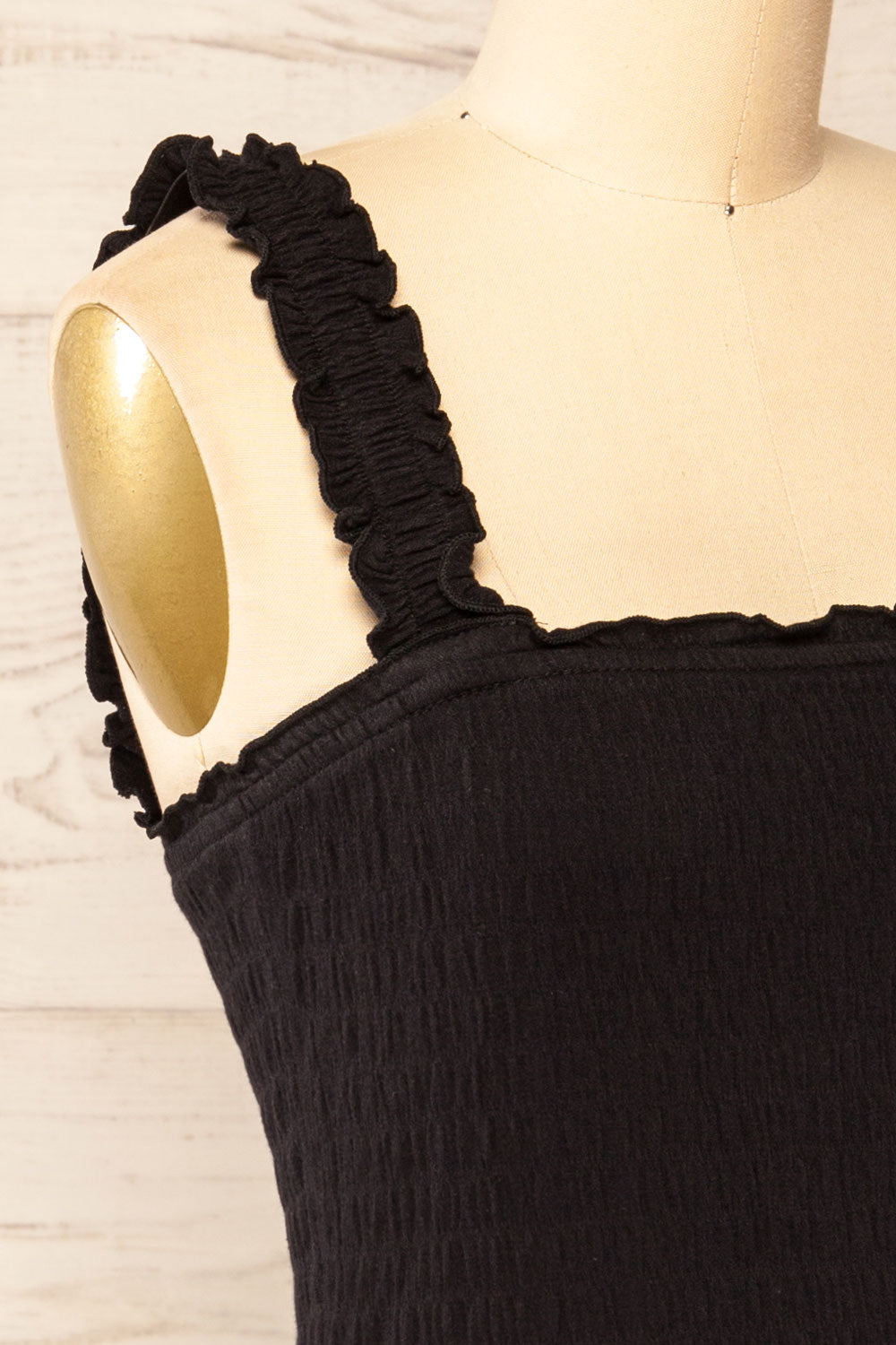 Serpa Black Fitted Ruched Dress with Ruffles | La petite garçonne side close-up