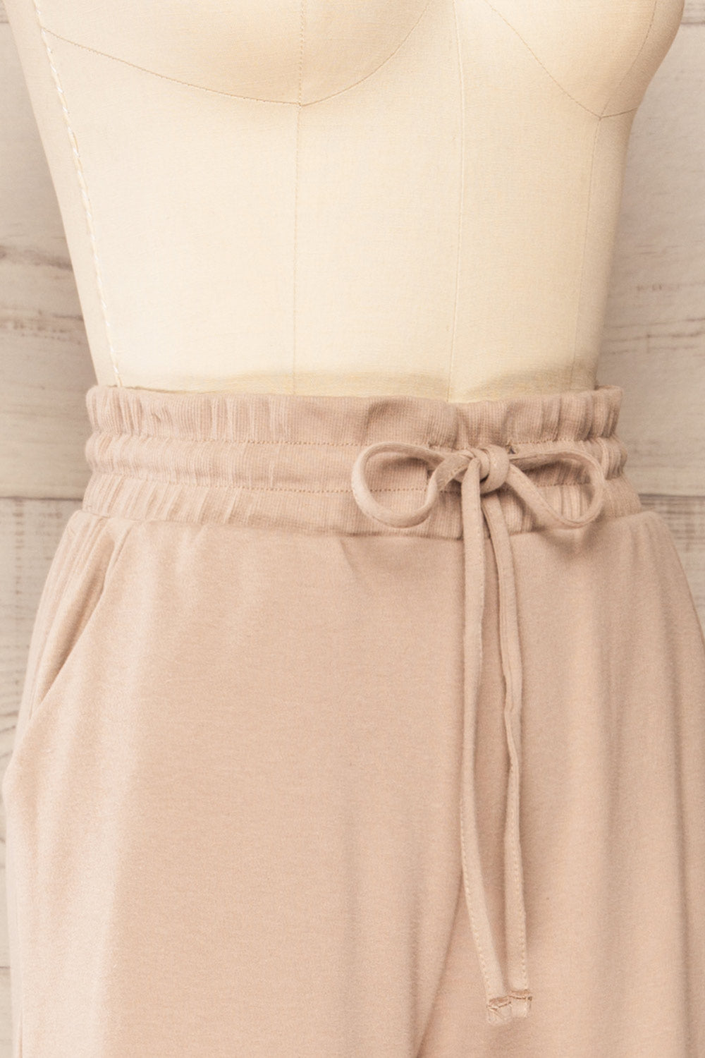 Set Brie Mocha Taupe Sweater and Lounge Pants | La petite garçonne  side close-up