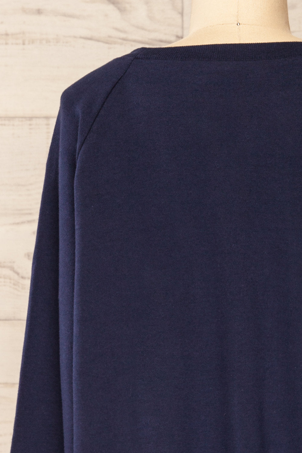 Set Brie Navy Sweater and Lounge Pants | La petite garçonne top back close-up