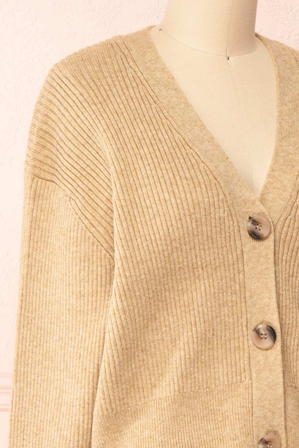 Set Cilia Beige Cardigan & Fitted Midi Dress | Boutique 1861  top side close-up