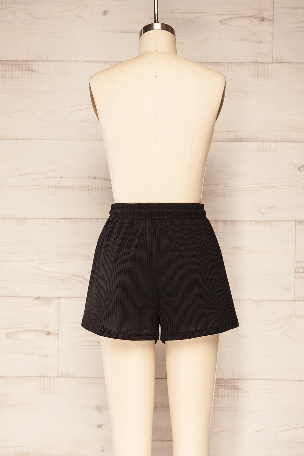 Set Dignes Black Ribbed T-Shirt & Shorts | La petite garçonne   back view