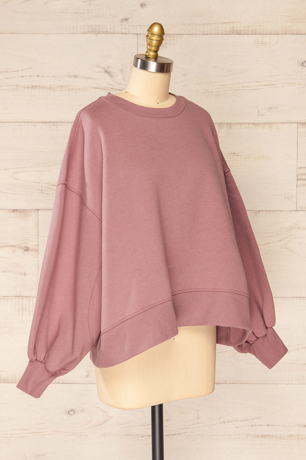 Set Luqa Mauve Sweater & Joggers | La petite garçonne top side view