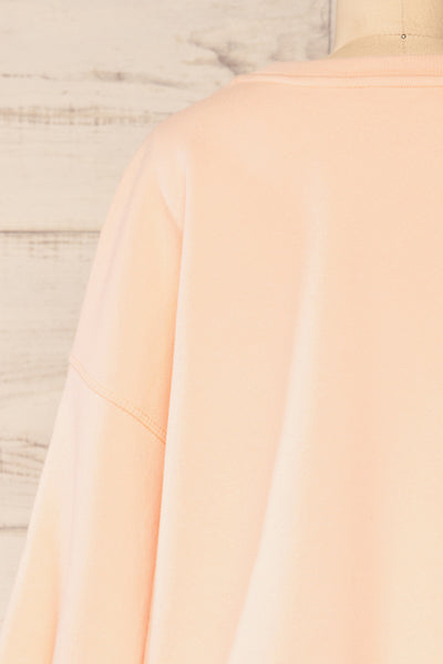Set Luqa Peach Sweater & Joggers | La petite garçonne top back close-up