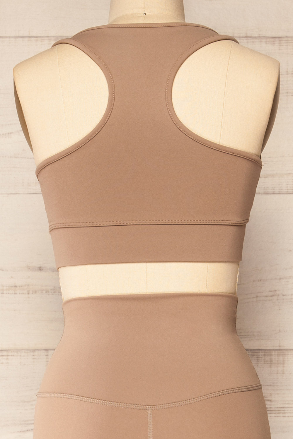 Set Mida Mocha Sports Bra & Leggings Set | La petite garçonne  back close-up