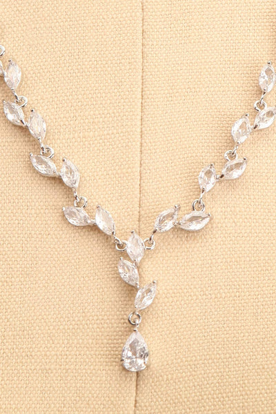 Nuit Etoilee Crystal Earrings & Necklace Set | Boutique 1861 details