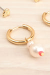 Wainaku Gold Freshwater Pearl Earrings Set | La petite garçonne details