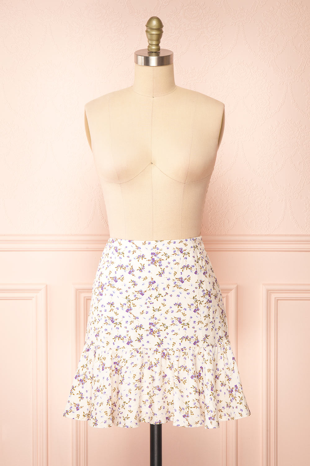 Shantey Short Floral Skirt with Ruffles | Boutique 1861 front view 