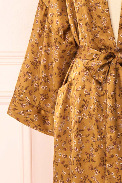 Shawnice Satin Floral Kimono | Boutique 1861 sleeve