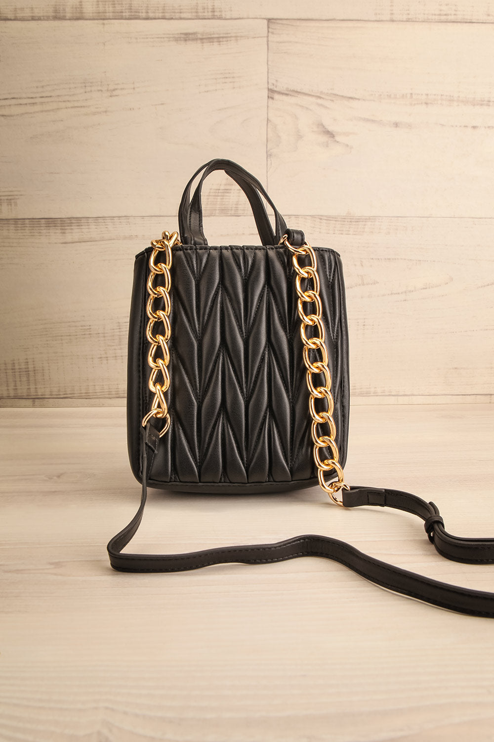 Shifrun Black Herringbone Textured Handbag | La petite garçonne front view 