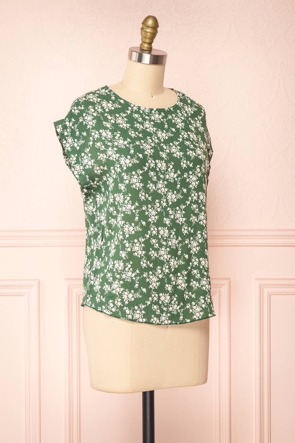 Sisko Green Floral T-Shirt w/ Round Collar | Boutique 1861 side view