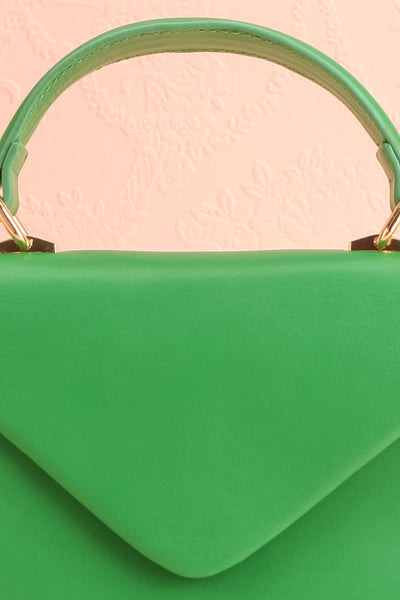 Slovia Green Small Handbag w/ Removable Chain Strap | Boutique 1861 handle close-up