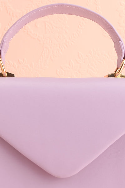 Slovia Lavender Small Handbag w/ Removable Chain Strap | Boutique 1861 handle close-up