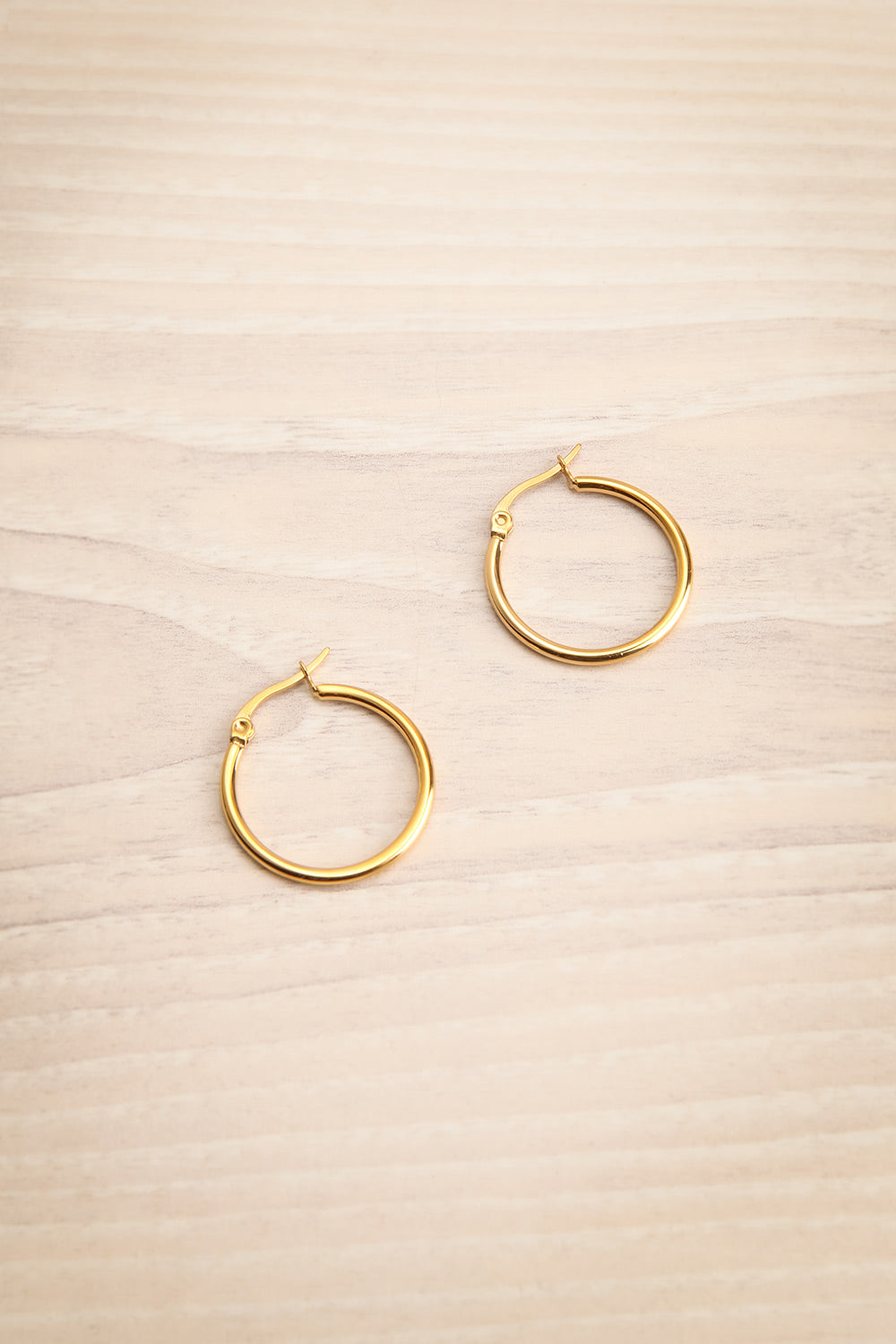 Smalyavichy Gold Hoop Earrings | La petite garçonne