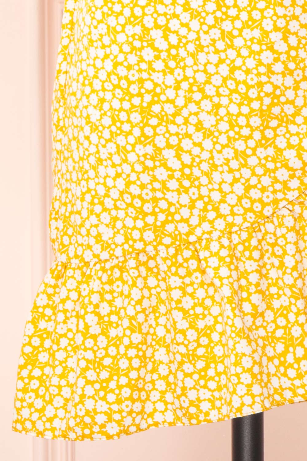 Snjoa Yellow Floral Faux-Wrap Short Dress | Boutique 1861 details