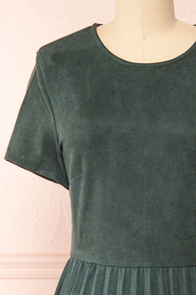 Snofn Green Short Sleeve Midi Denim Dress | Boutique 1861 front close-up