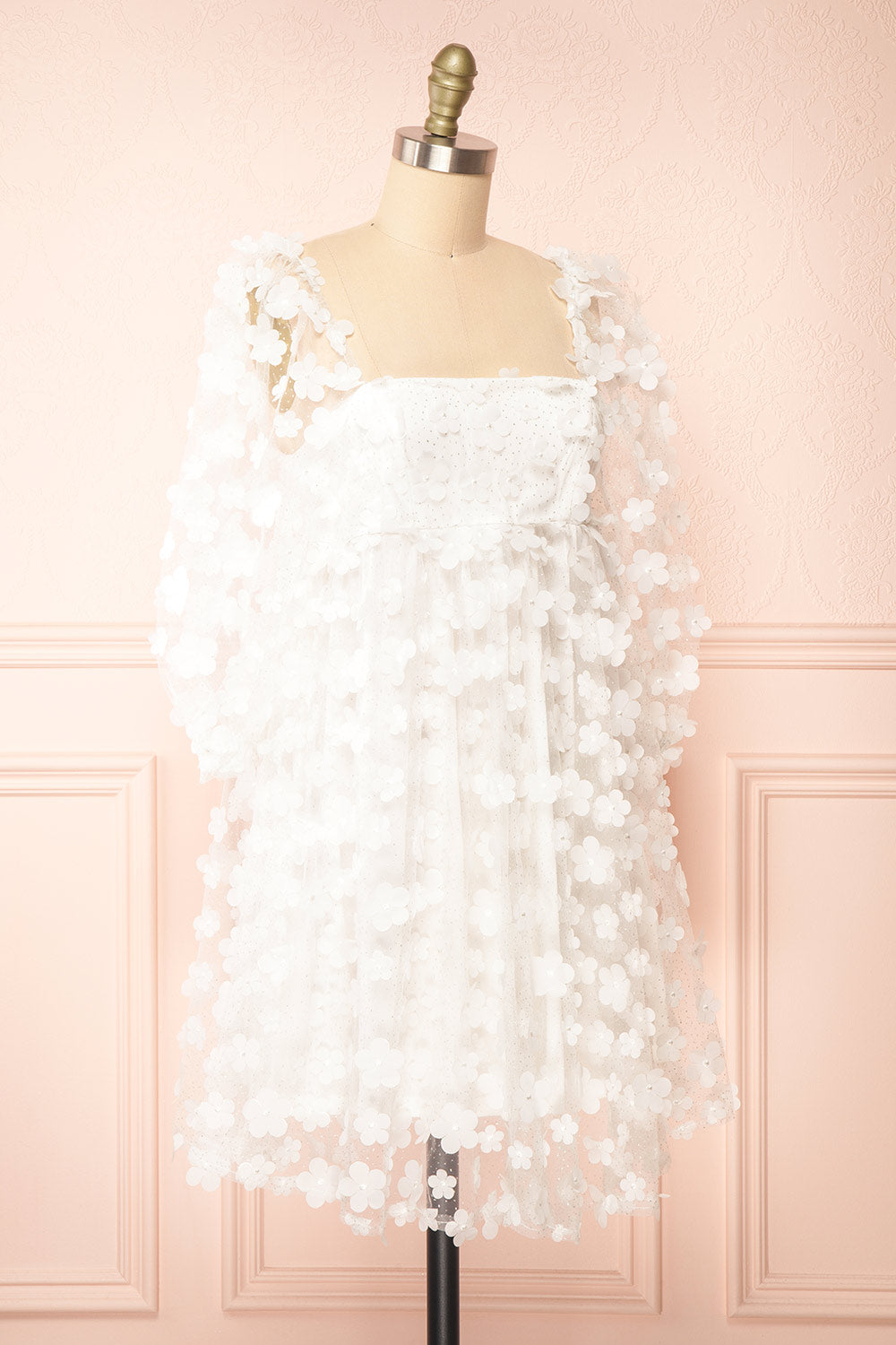Snorri White Babydoll Dress w Flowers