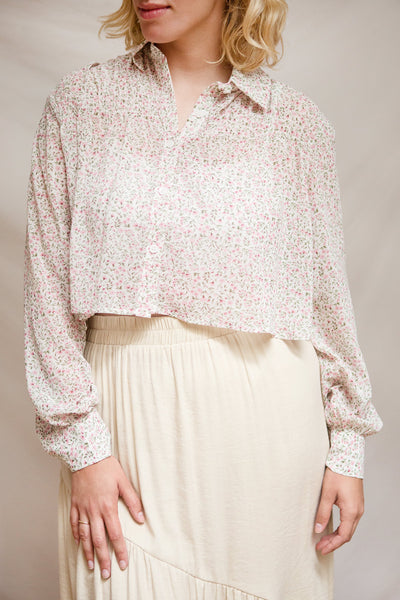 Somin White Floral Long Sleeve Cropped Blouse | Boutique 1861 model