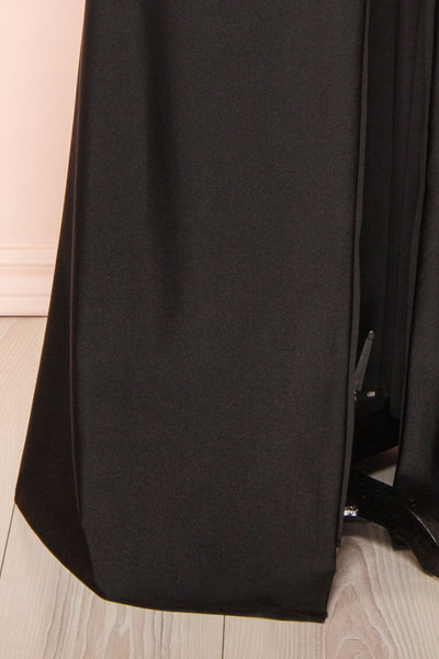 Sonia Black Backless Mermaid Maxi Dress w/ Slit | Boutique 1861 bottom