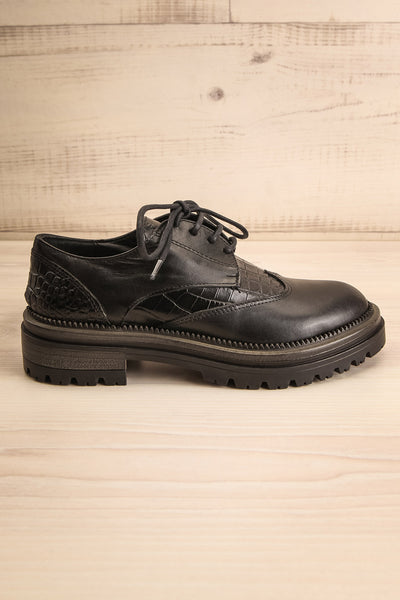 Spencer Black Laced Leather Shoes | La petite garçonne side view