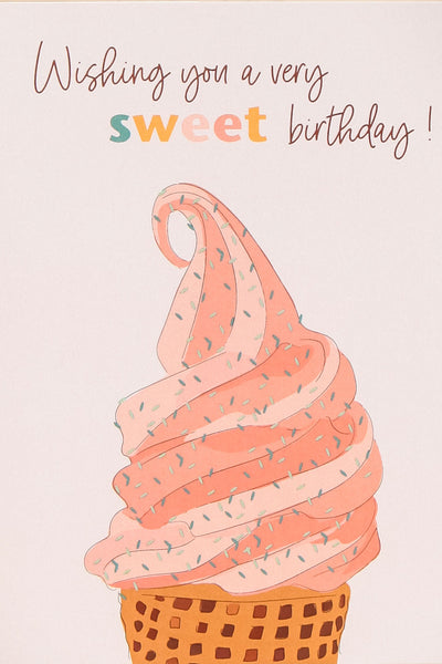 Sweet Birthday Card | Maison garçonne close-up
