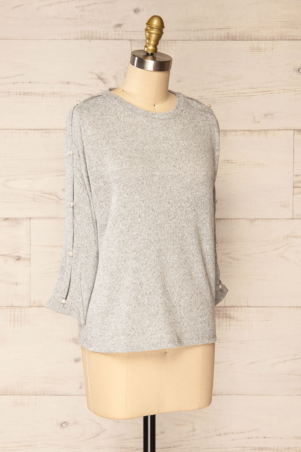 Tampa Grey Sweater with Pearl Buttons on the Sleeves | La petite garçonne side view