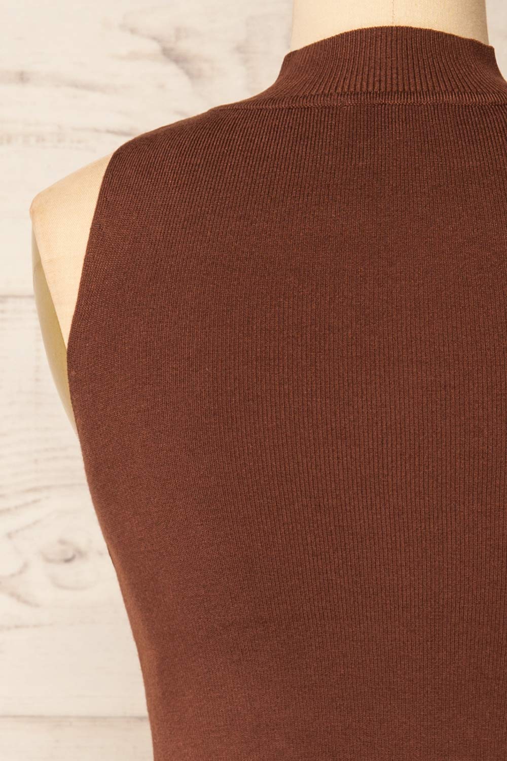 Tamsalu Brown Mock Neck Tank Top | La petite garçonne back close-up