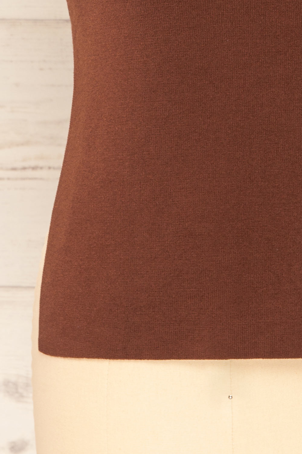 Tamsalu Brown Mock Neck Tank Top | La petite garçonne bottom 