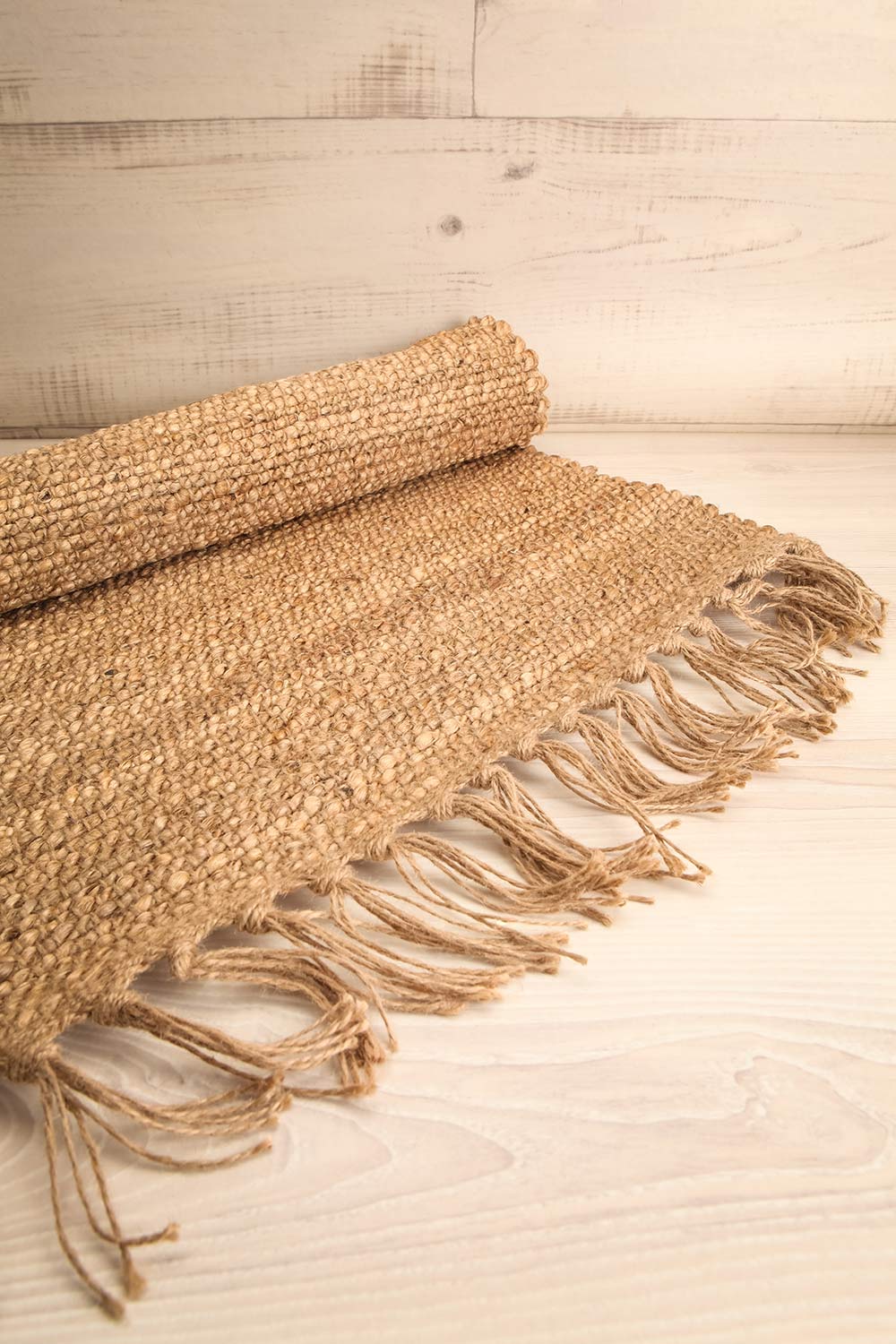 Terra Jut Rug with Fringe | La petite garçonne