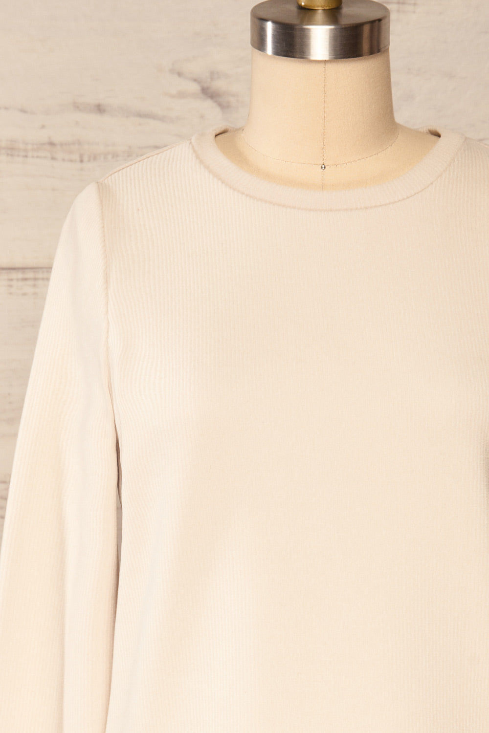 Tilburg Beige Short Ribbed Dress w/ Long Sleeves | La petite garçonne front close up