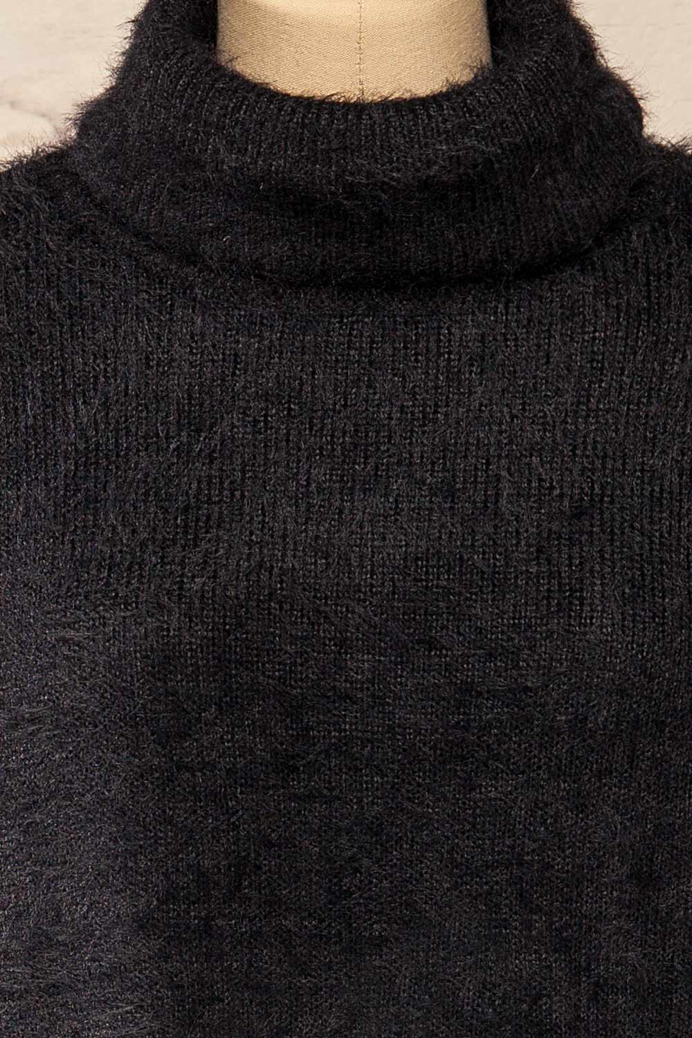 Titania Black Fuzzy Turtleneck Sweater | La petite garçonne fabric 