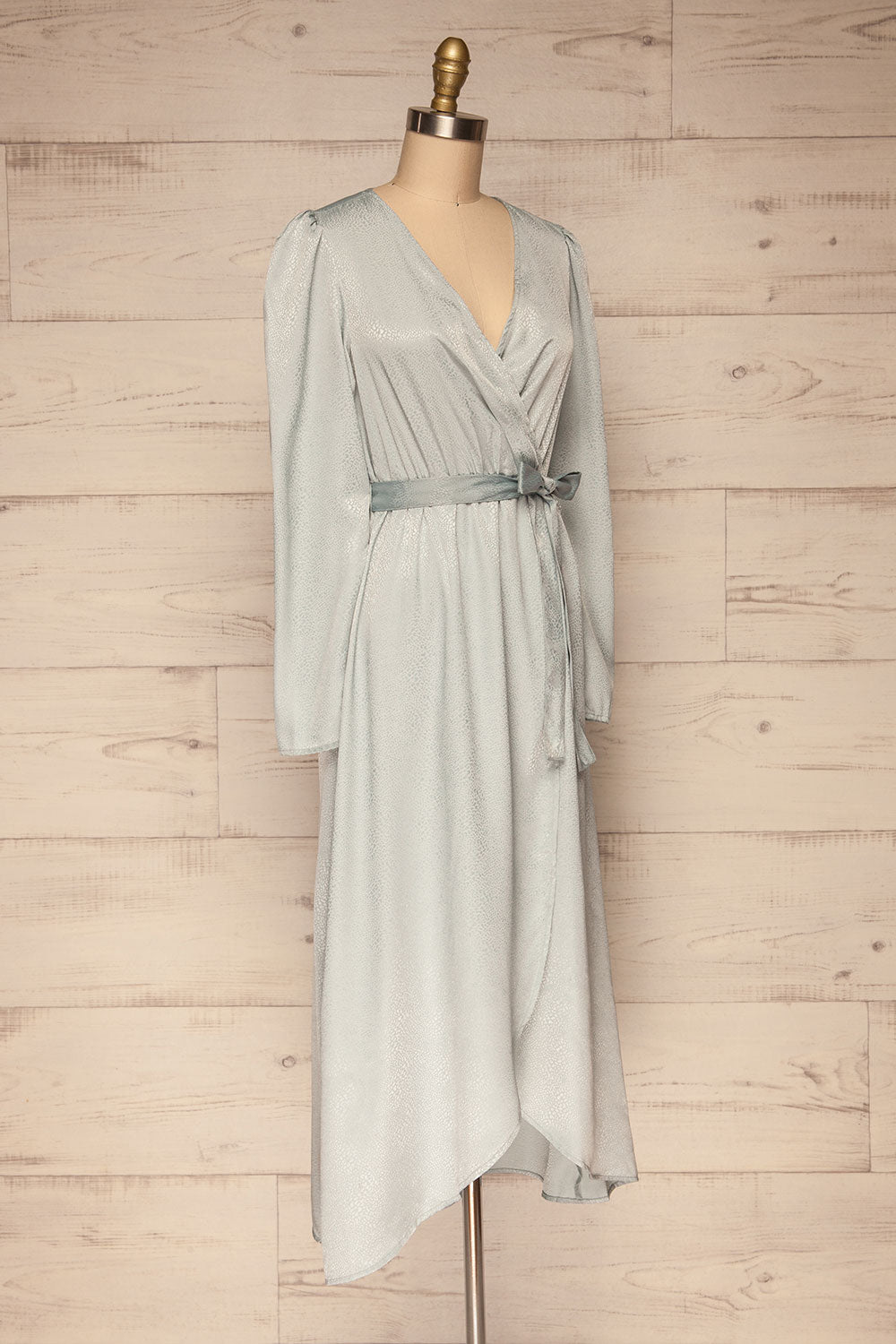 Trieste Pale Blue Satin Dress | Robe side view | La Petite Garçonne