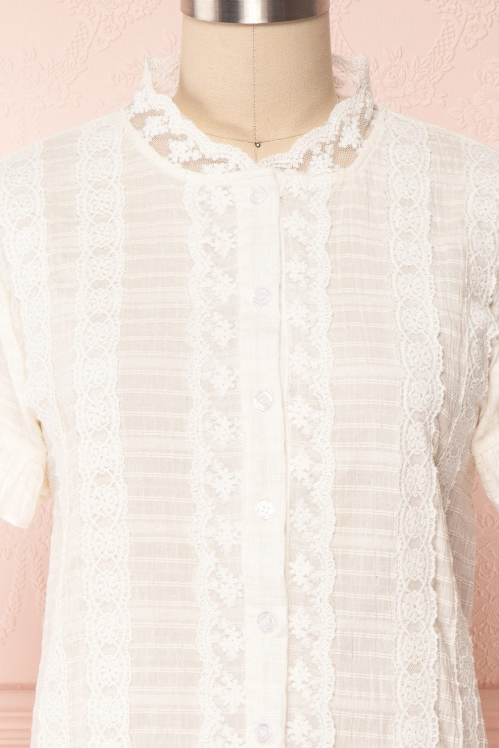 Tsilla | Short Sleeve Lace Blouse