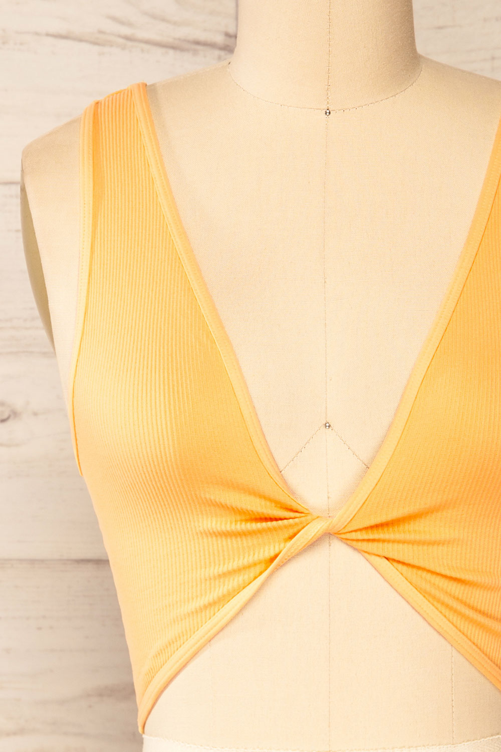 Twisty Orange Cropped Twisted Tank Top | La petite garçonne front twist close-up