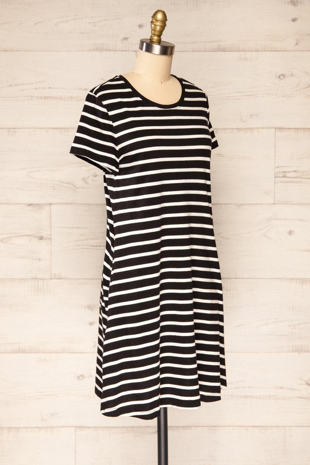 Urlau Stripes Black Organic Cotton T-Shirt Dress | La petite garçonne side view 