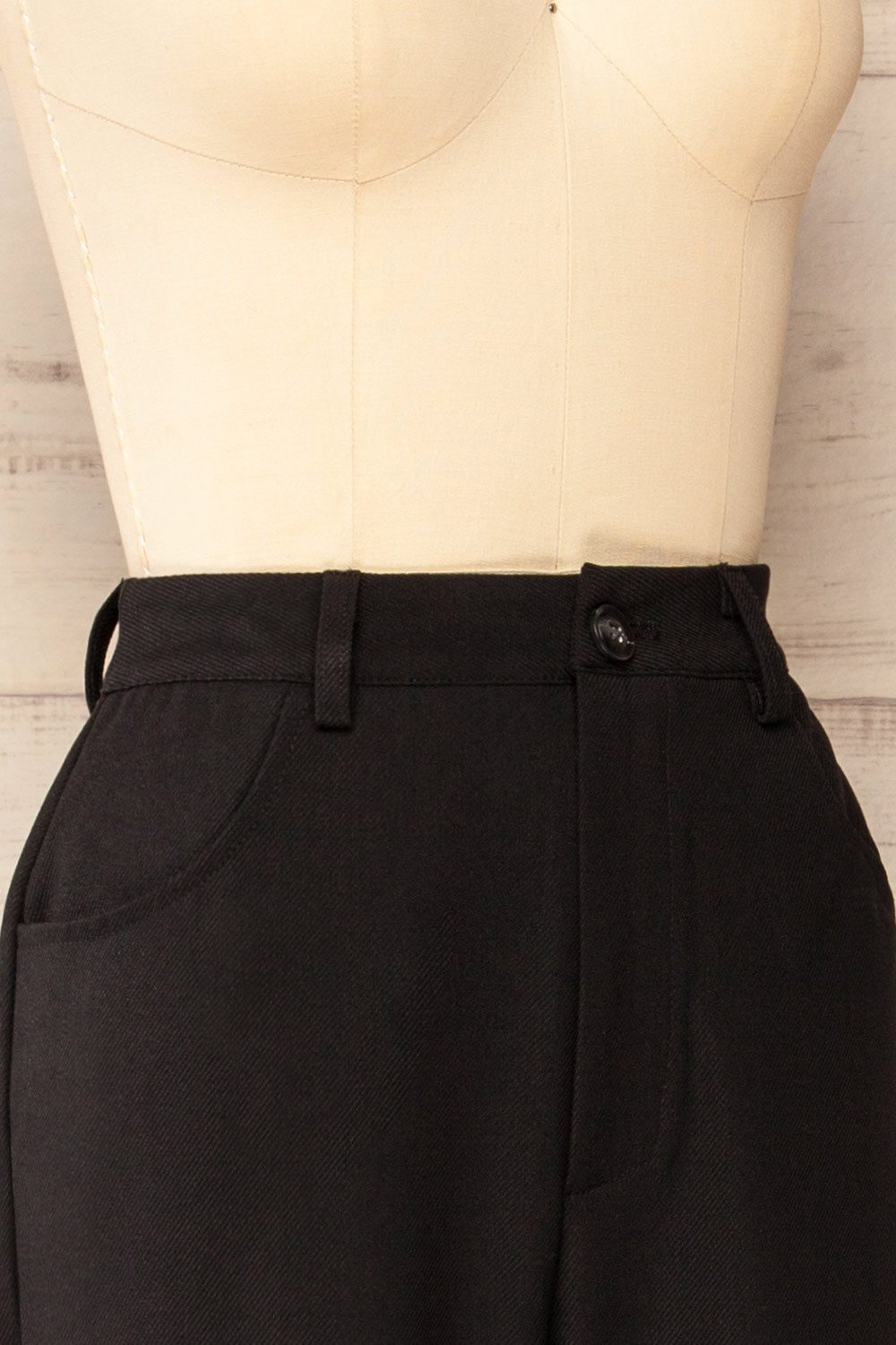 Urtige Black High-Waisted Wide Leg Pants | La petite garçonne side close-up