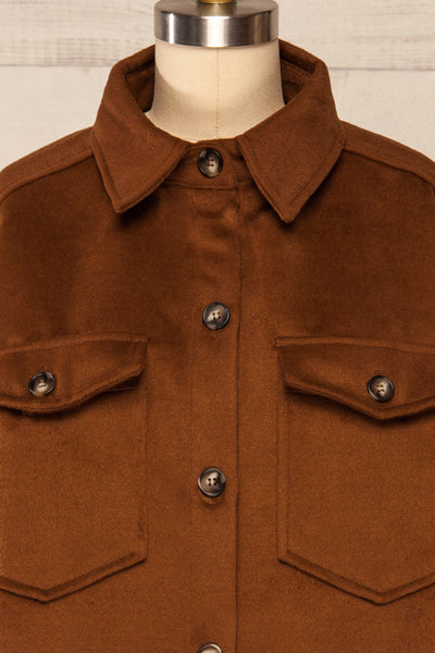 Vaagen Brown Oversized Velvet Shirt Jacket | La petite garçonne front close-up